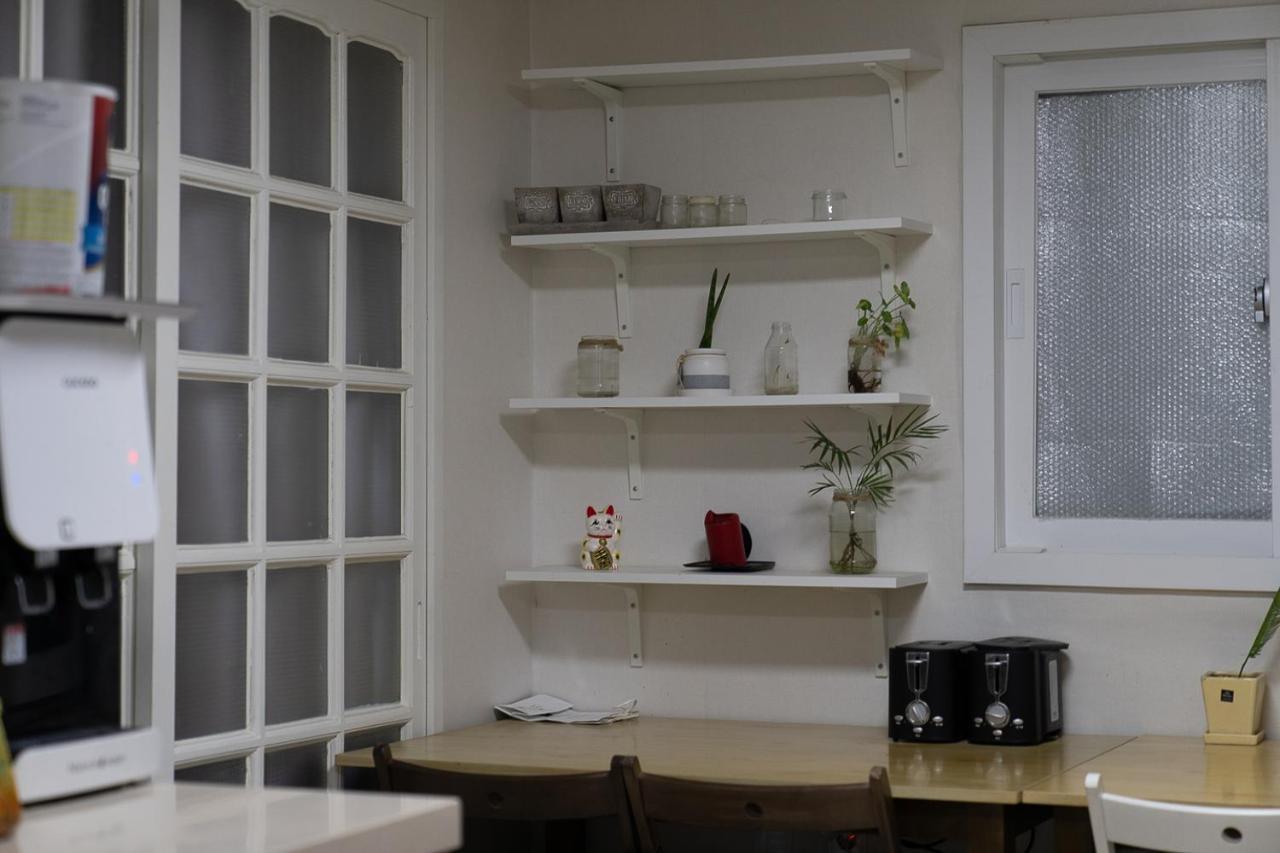 Jinho'S Guest House Seoul Bagian luar foto
